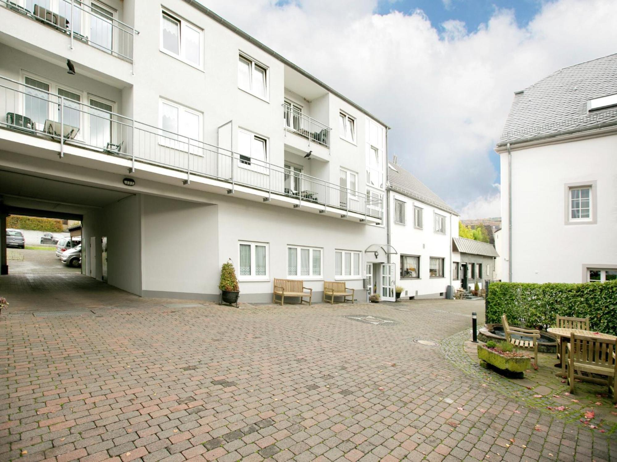 Apartment In Bollendorf With Forest View Eksteriør bilde